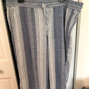 Old Navy High-Waisted Striped Linen-Blend Wide-Leg Pants